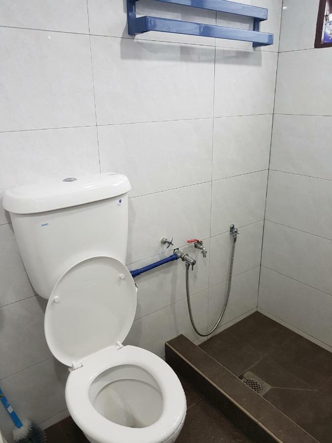 Home Stay Bayu Emas Appartment, Batu Feringgi Dış mekan fotoğraf